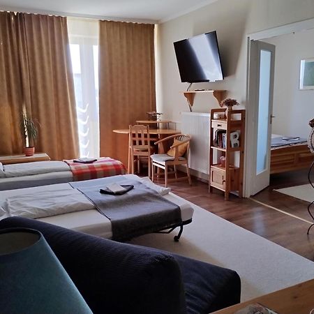 St. Benedek Apartmanlakas Apartment Mezőkövesd Екстериор снимка