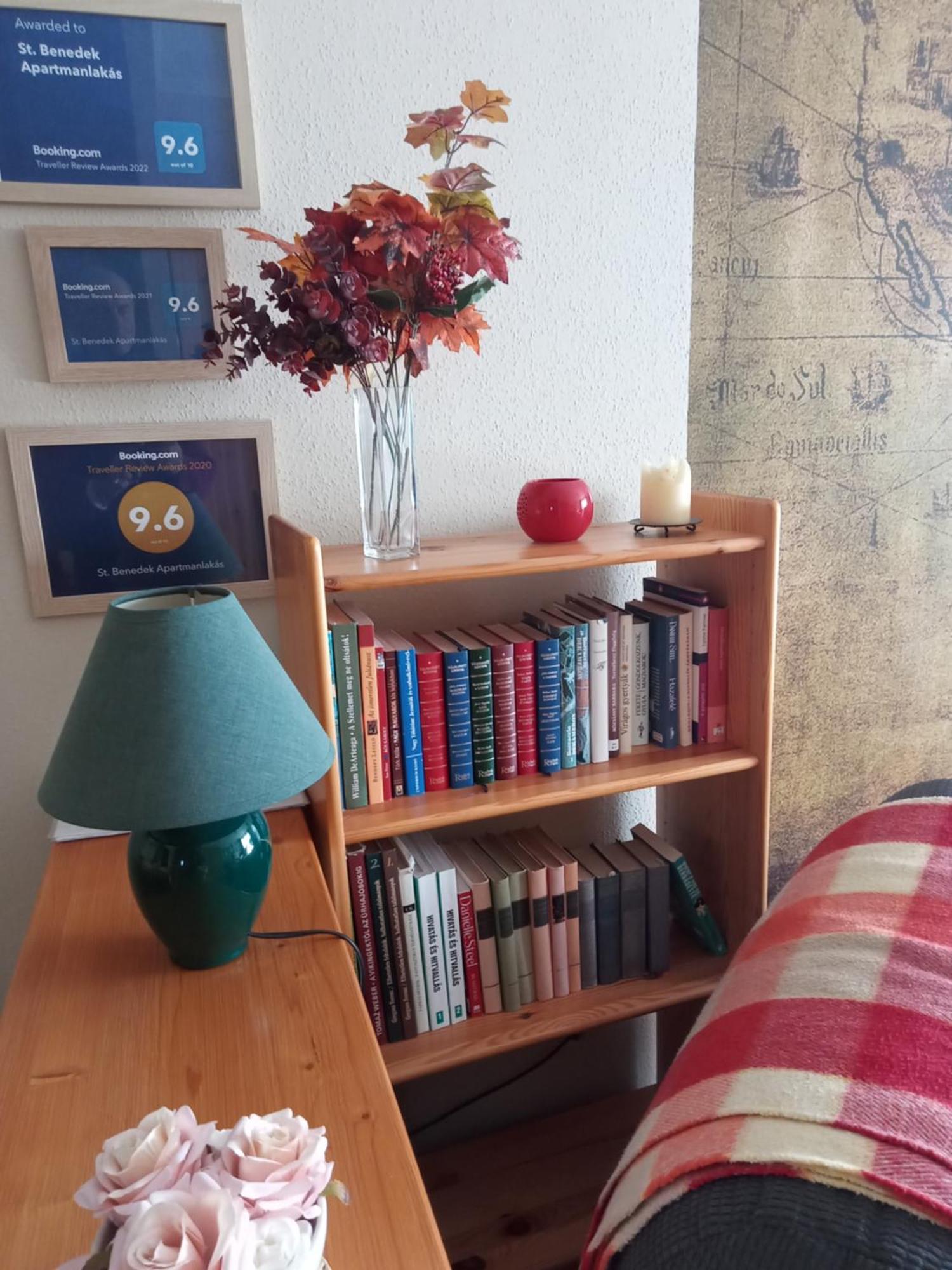 St. Benedek Apartmanlakas Apartment Mezőkövesd Екстериор снимка